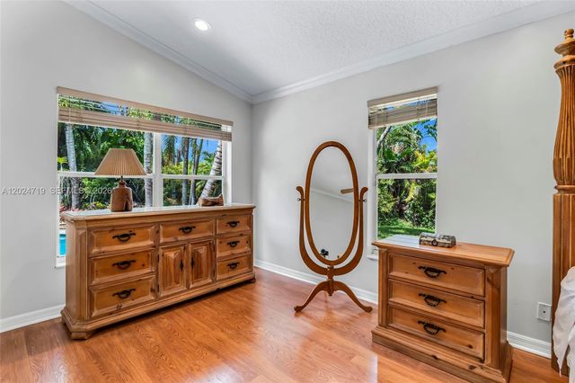 14501 SW 18th Ct, Davie, FL 33325