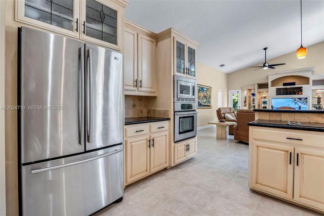 14501 SW 18th Ct, Davie, FL 33325