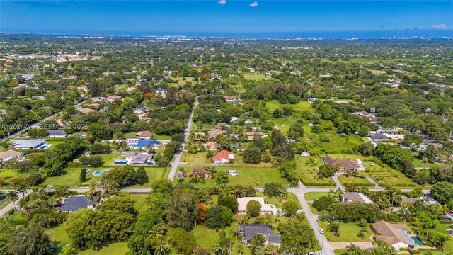 14501 SW 18th Ct, Davie, FL 33325