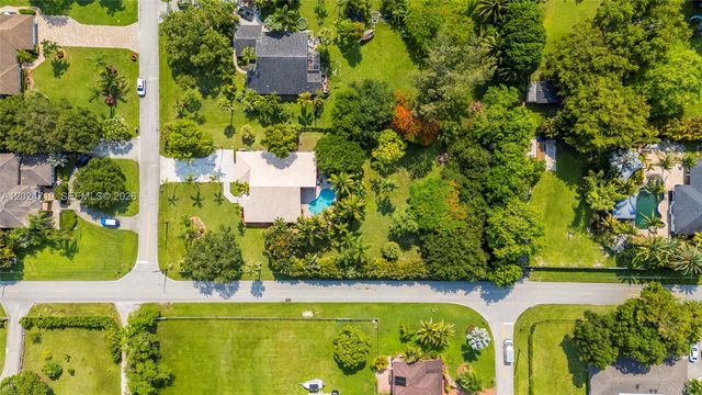 14501 SW 18th Ct, Davie, FL 33325