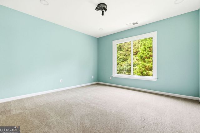 4066 Hill House Road SW, Smyrna, GA 30082