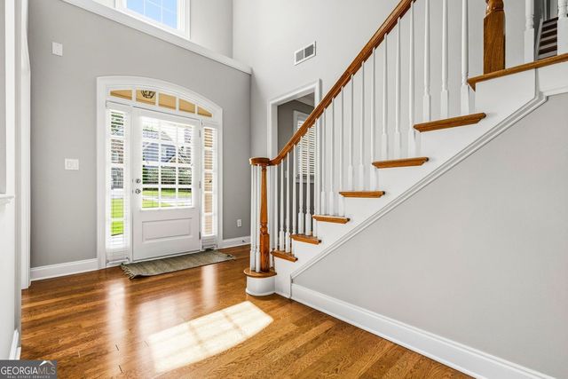 4066 Hill House Road SW, Smyrna, GA 30082