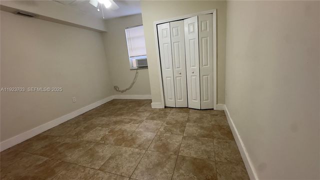 5125 SW 102nd Ave, Miami, FL 33165