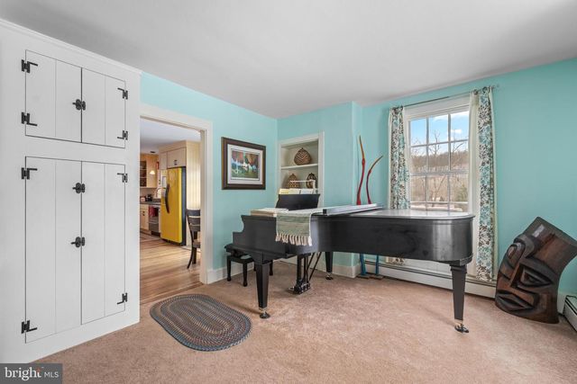 100 RIVER ROAD, Point Pleasant, PA 18947