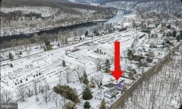 100 RIVER ROAD, Point Pleasant, PA 18947