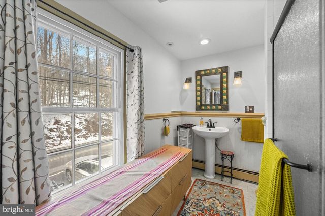 100 RIVER ROAD, Point Pleasant, PA 18947