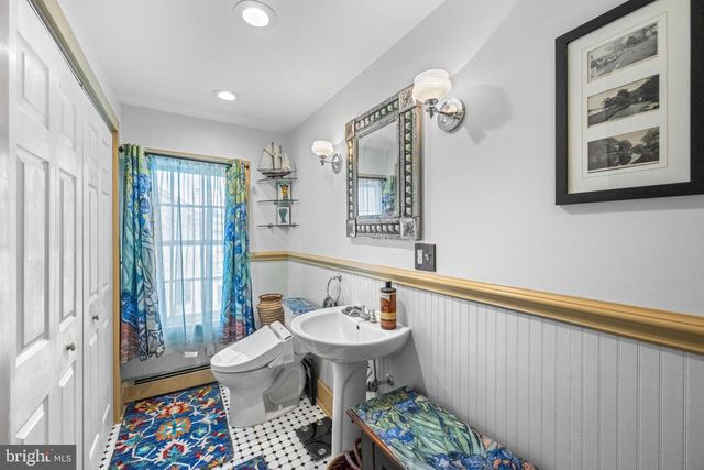 100 RIVER ROAD, Point Pleasant, PA 18947