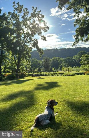 100 RIVER ROAD, Point Pleasant, PA 18947