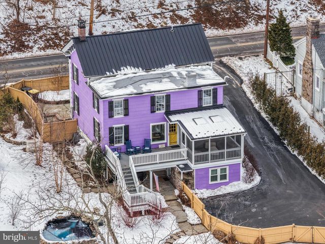 100 RIVER ROAD, Point Pleasant, PA 18947