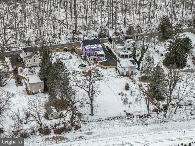 100 RIVER ROAD, Point Pleasant, PA 18947