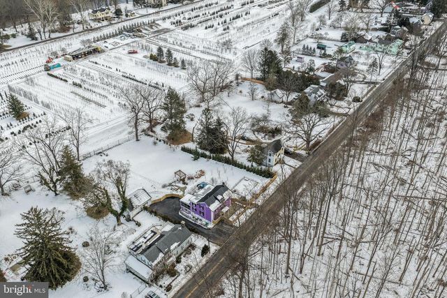 100 RIVER ROAD, Point Pleasant, PA 18947