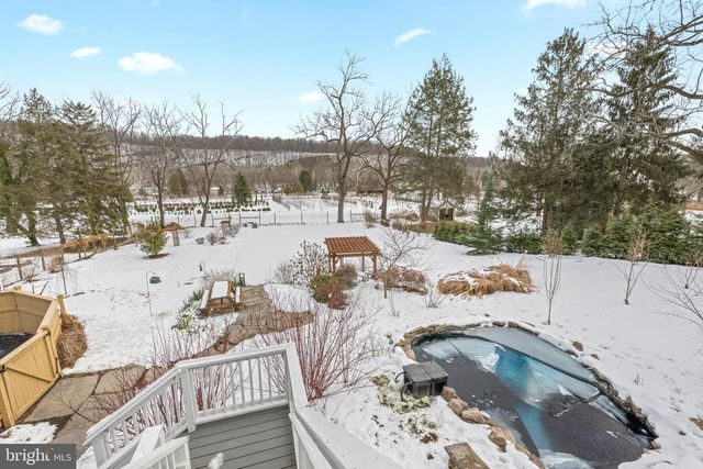 100 RIVER ROAD, Point Pleasant, PA 18947