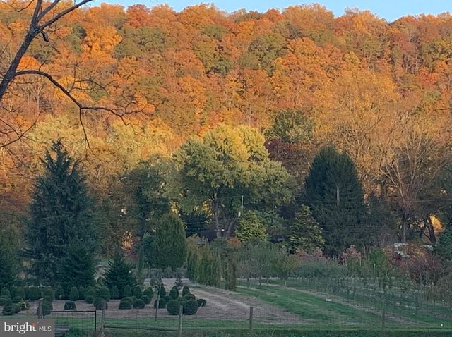 100 RIVER ROAD, Point Pleasant, PA 18947