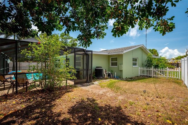 10297 HETRICK CIRCLE E, Largo, FL 33774