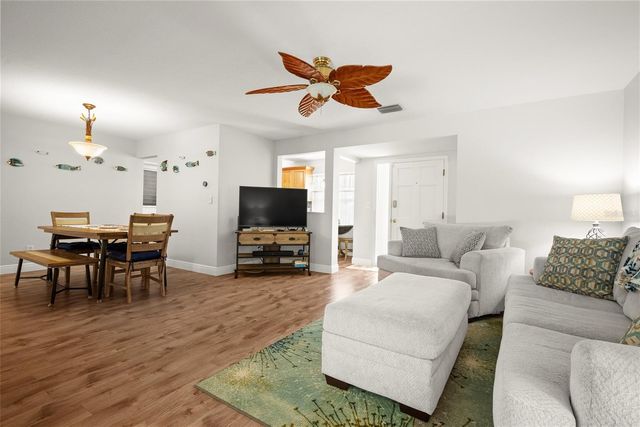 10297 HETRICK CIRCLE E, Largo, FL 33774