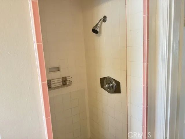 1365 Masselin, Los Angeles, CA 90019