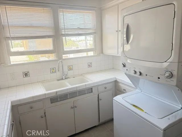 1365 Masselin, Los Angeles, CA 90019