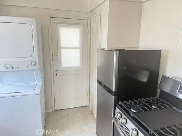 1365 Masselin, Los Angeles, CA 90019