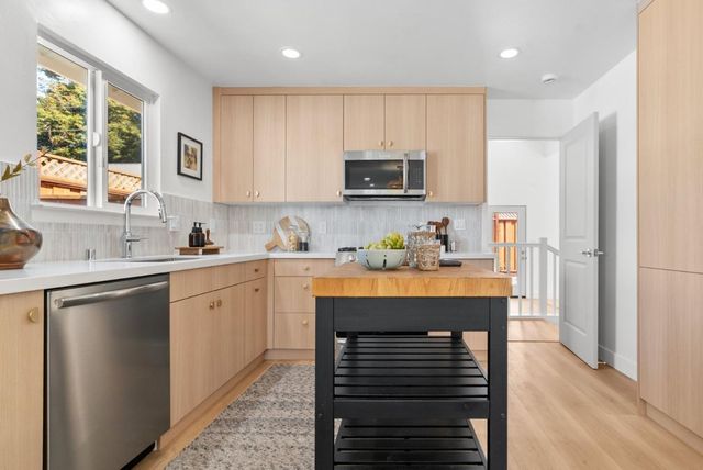 4705 Garnet Street, Capitola, CA 95010