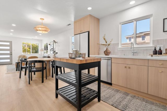 4705 Garnet Street, Capitola, CA 95010