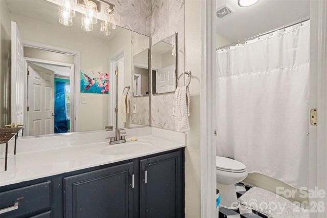 5304 Harvest Hill Drive, Harrisburg, NC 28075