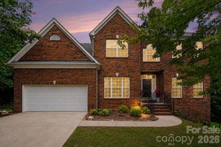 5304 Harvest Hill Drive, Harrisburg, NC 28075