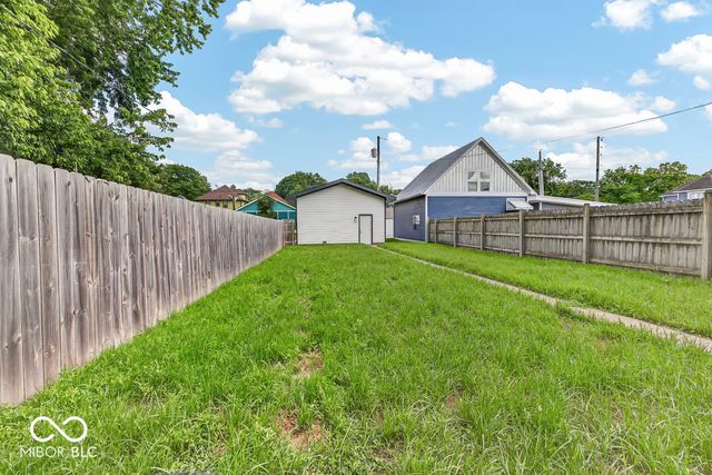 1225 Spruce, Indianapolis, IN 46203