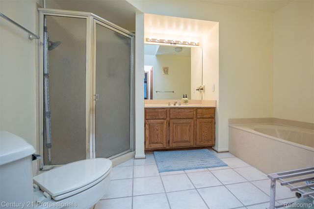 5081 Timberway Trail, Independence Charter Township, MI 48346