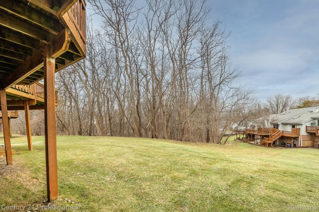 5081 Timberway Trail, Independence Charter Township, MI 48346