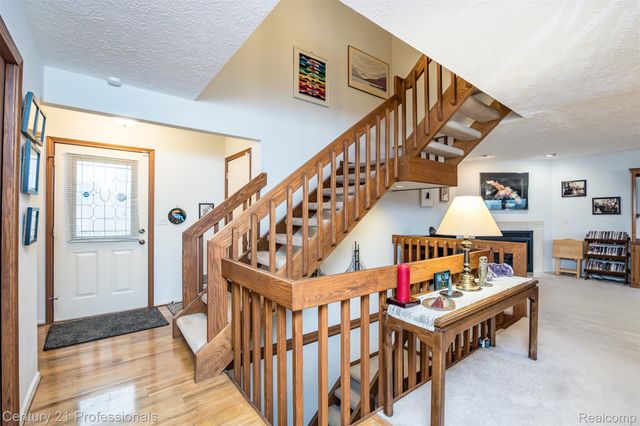 5081 Timberway Trail, Independence Charter Township, MI 48346