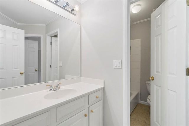 5052 Vinings Estates Court SE, Mableton, GA 30126