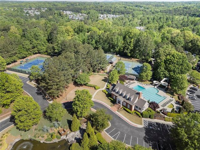 5052 Vinings Estates Court SE, Mableton, GA 30126