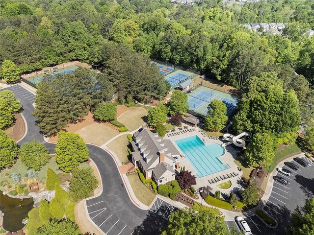 5052 Vinings Estates Court SE, Mableton, GA 30126