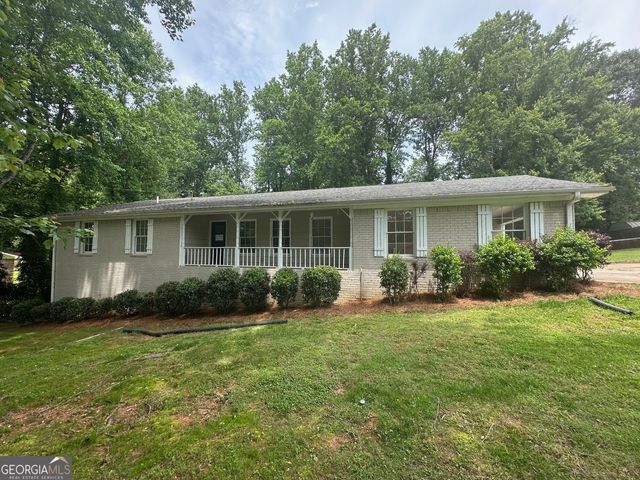 6236 Shallow Creek Lane, Douglasville, GA 30135