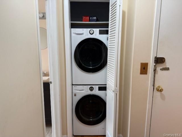 5 Germonds Village 5, Bardonia, NY 10954