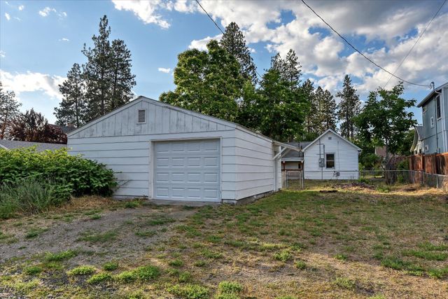 2607 W KIERNAN Ave, Spokane, WA 99205