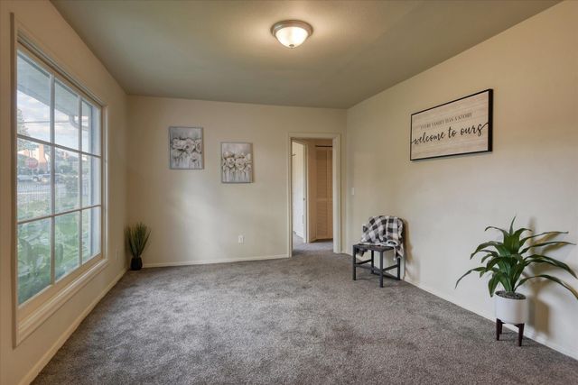2607 W KIERNAN Ave, Spokane, WA 99205