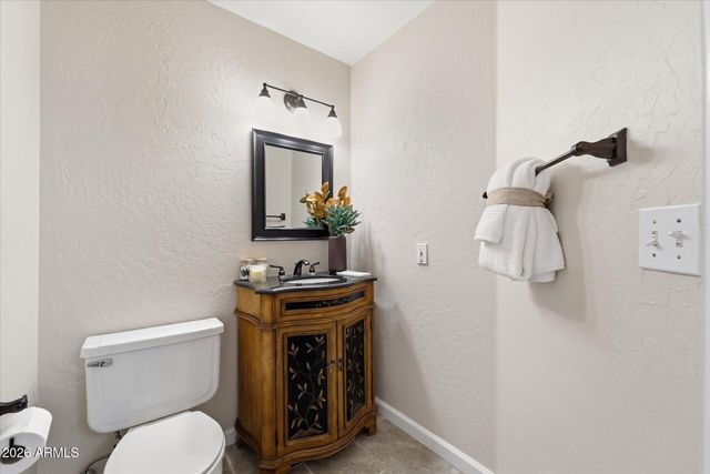 2239 E TAXIDEA Way, Phoenix, AZ 85048