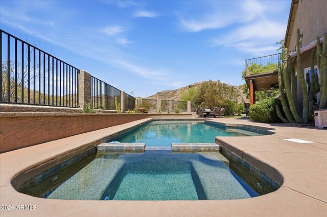 2239 E TAXIDEA Way, Phoenix, AZ 85048