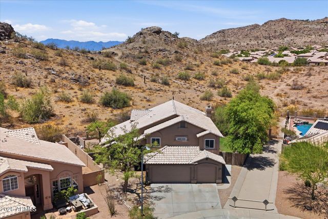 2239 E TAXIDEA Way, Phoenix, AZ 85048
