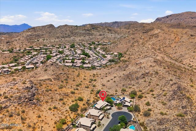 2239 E TAXIDEA Way, Phoenix, AZ 85048