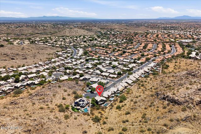 2239 E TAXIDEA Way, Phoenix, AZ 85048