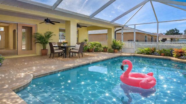 13 BROWNSTONE LANE, Palm Coast, FL 32137