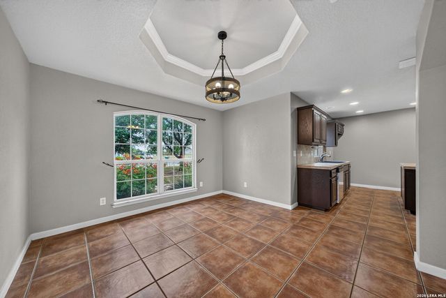 15815 White Cap Dr, Lytle, TX 78052