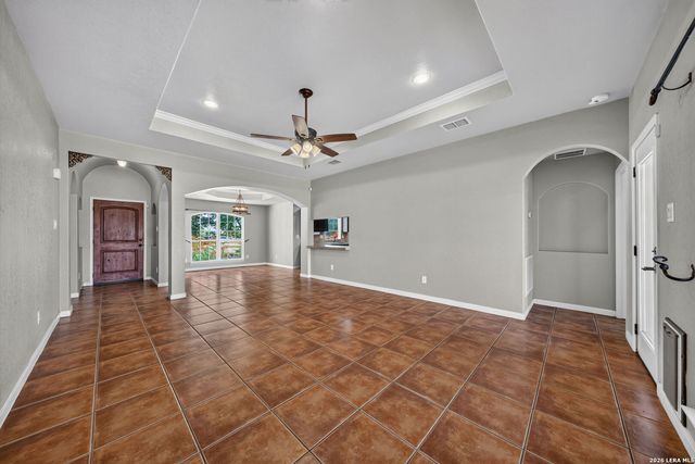 15815 White Cap Dr, Lytle, TX 78052