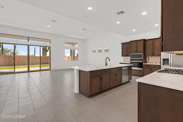 14774 N Chicalote Drive, Marana, AZ 85658