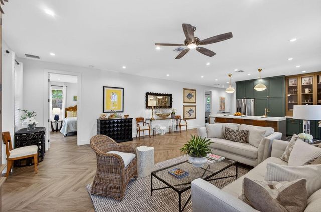 1218 N Palmway, Lake Worth Beach, FL 33460