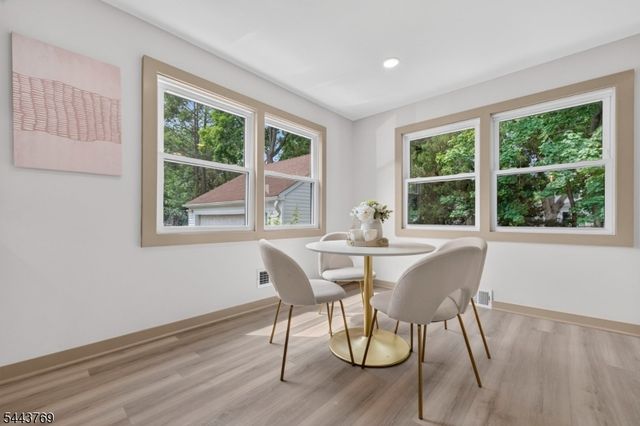 15 Elberta Rd, Maplewood Twp., NJ 07040