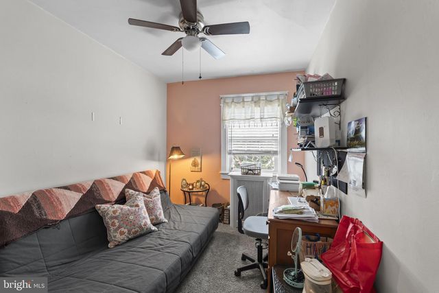 330 BURMONT RD, Drexel Hill, PA 19026