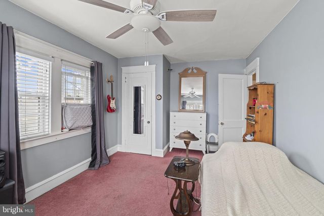 330 BURMONT RD, Drexel Hill, PA 19026